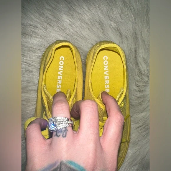 NWOB CONVERSE All Stars Low Top CTAS OX AURORA YELLOW - Picture 2 of 6